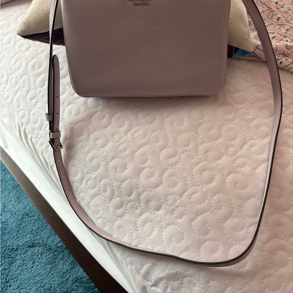 Kate Spade Leila Triple Gusset crossbody